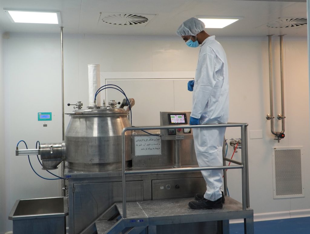 گرانولاتور و گرانولاسیون در بهانسار
Granulator and granulation in Bahansar